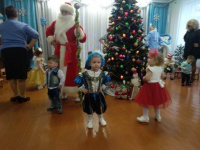 Пусть счастьем светятся глаза