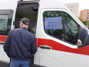 Прививка от коронавируса доступна каждому: в Пинске начали работу выездные пункты вакцинации