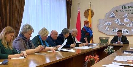 Обсуждение проекта изменений и дополнений Конституции Республики Беларусь с участием депутата Палаты представителей Национального собрания Республики Беларусь Омельянюка А.П.