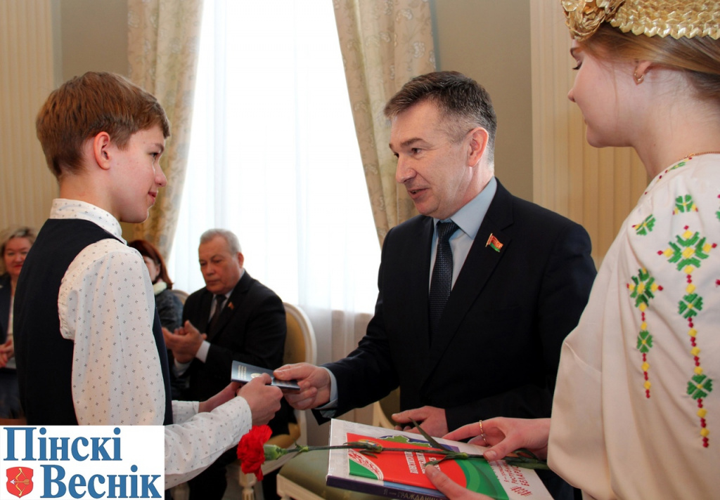 vc-7MXQtw5E.jpg vc-7MXQtw5E.jpg