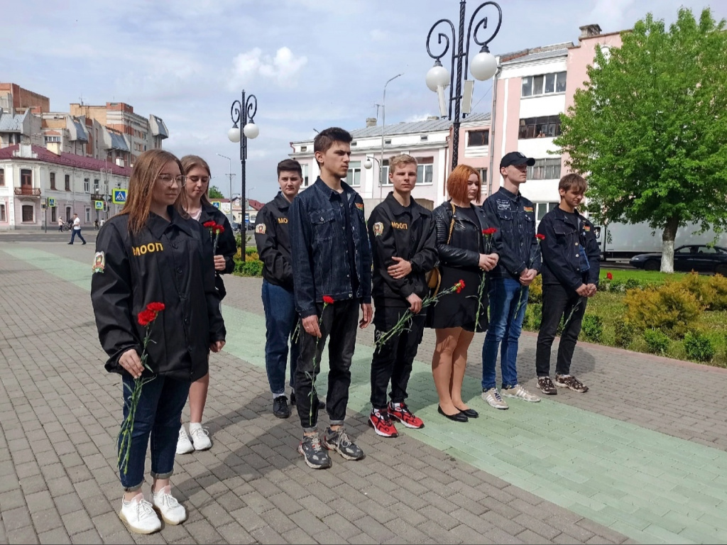 3juDoRvGtAA.jpg 3juDoRvGtAA.jpg